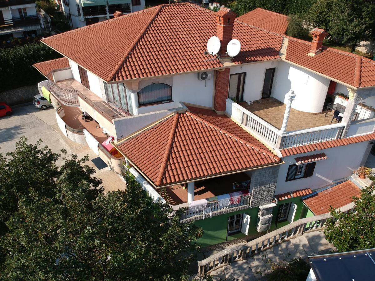 Pobri App3 Apartment