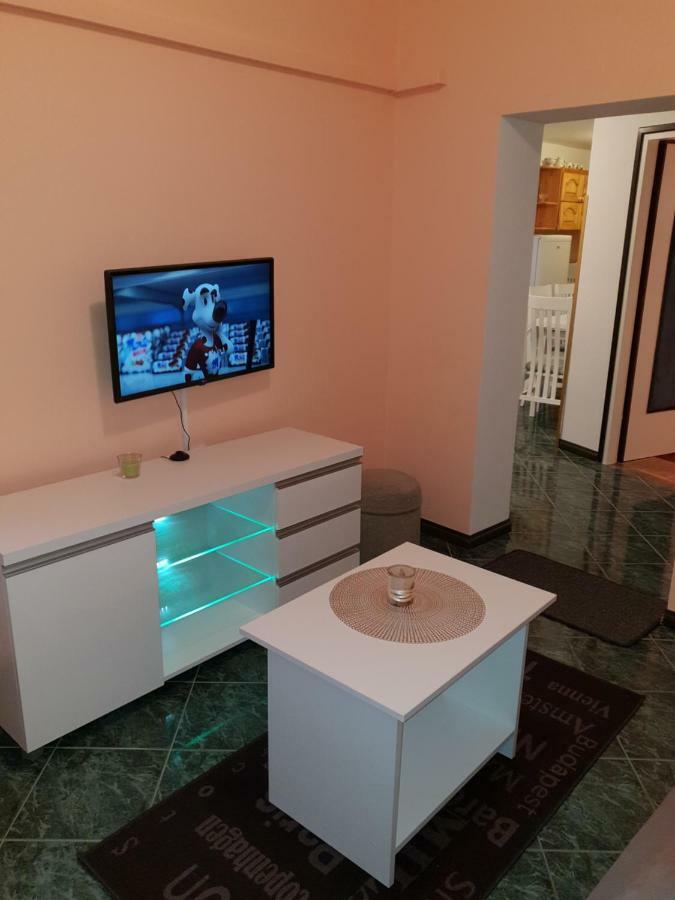 Pobri App3 Apartment *